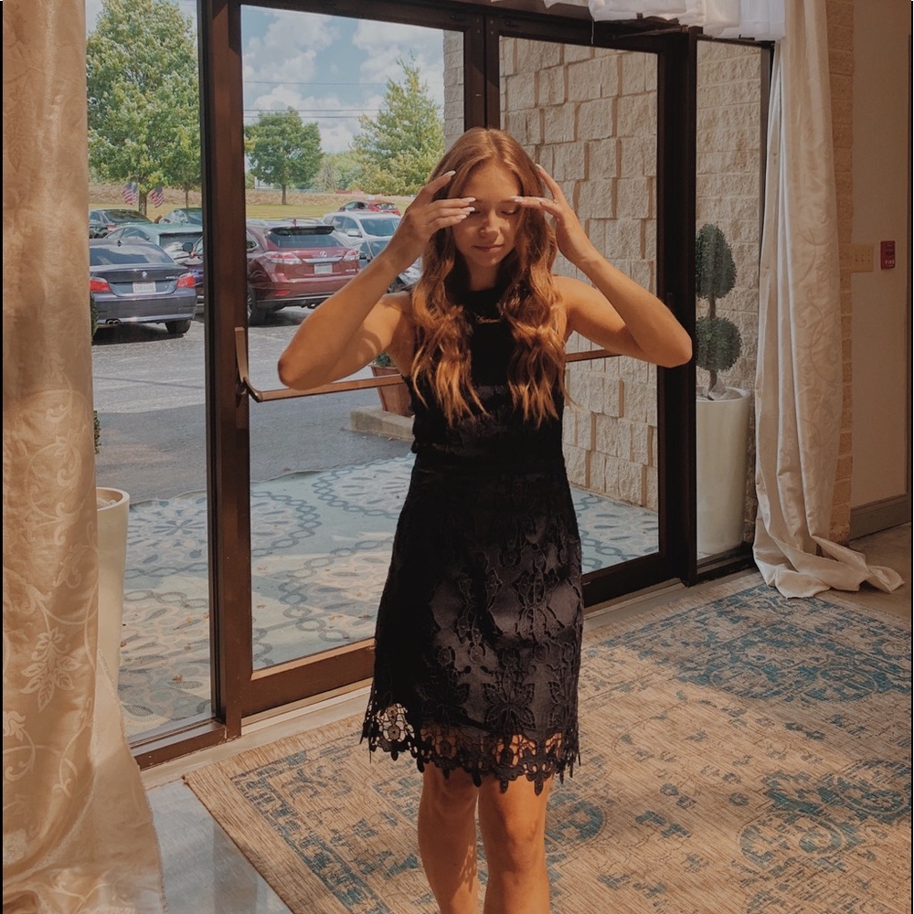 Meet your Posher, Evaleena